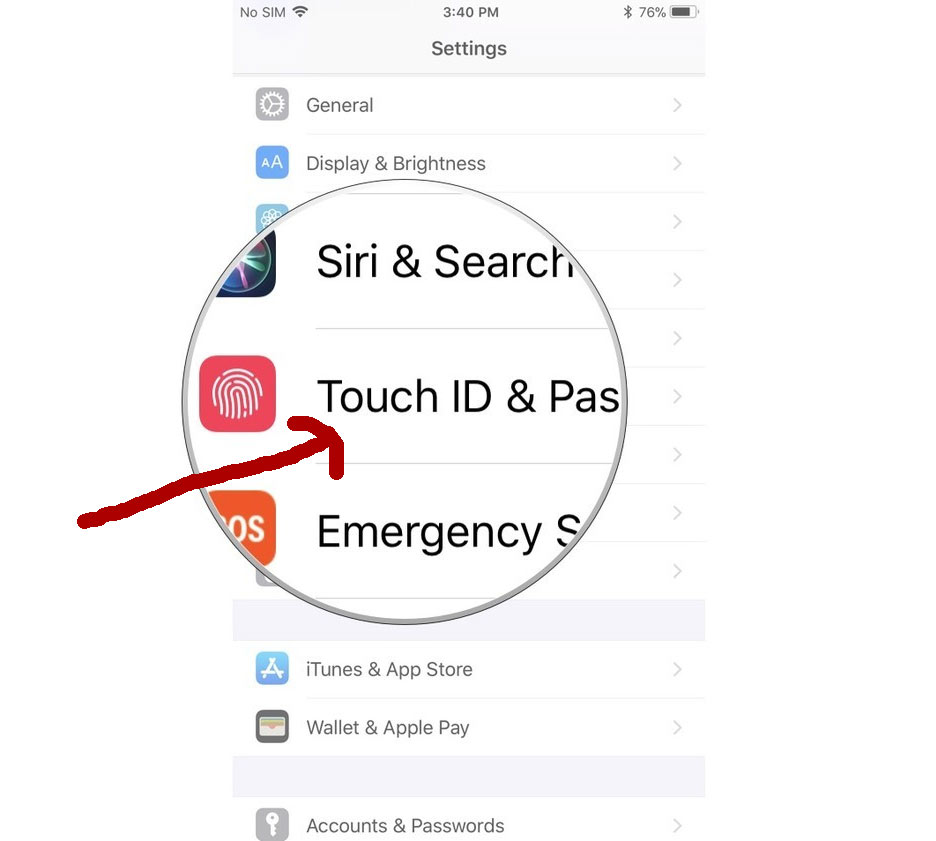 ចុច​លើ​ពាក្យ Touch ID and Passcode (ឬ​ក៏​ពាក្យ Passcode) លើ​ទូរស័ព្ទ iPhone ឬ iPad ។