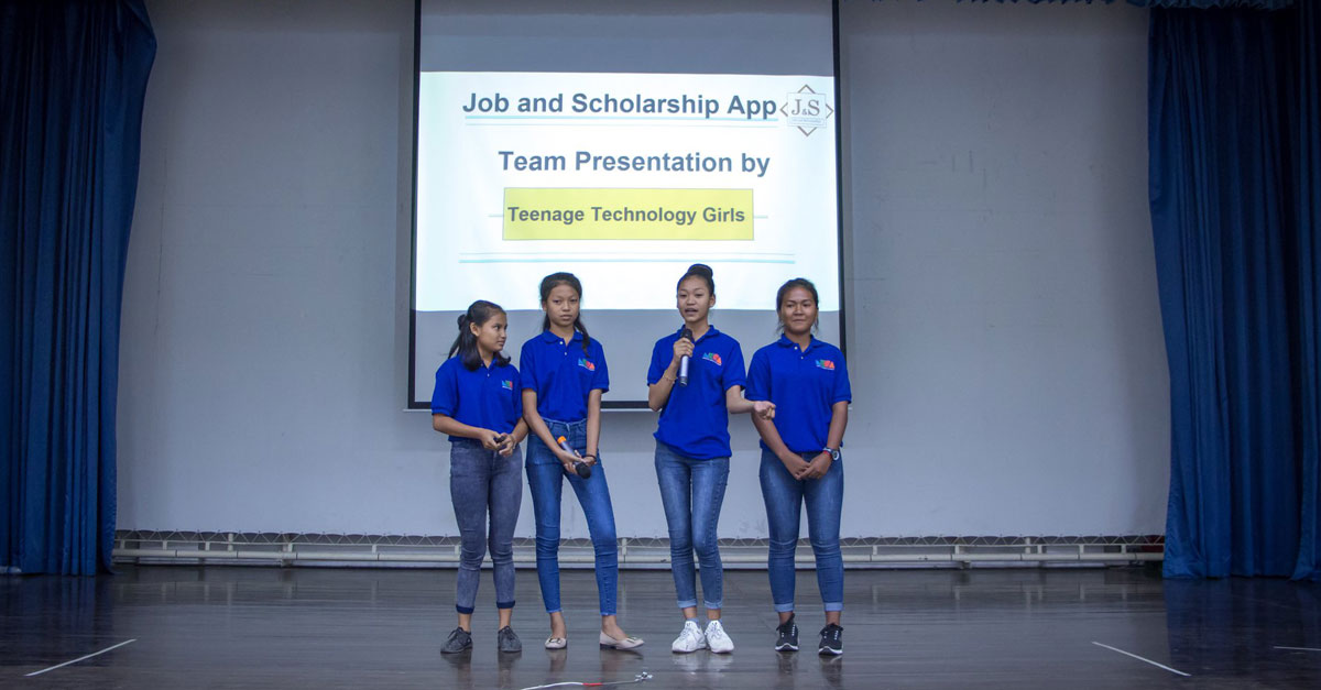 កម្មវិធី Mini Pitch របស់ក្រុមកុមារី។
